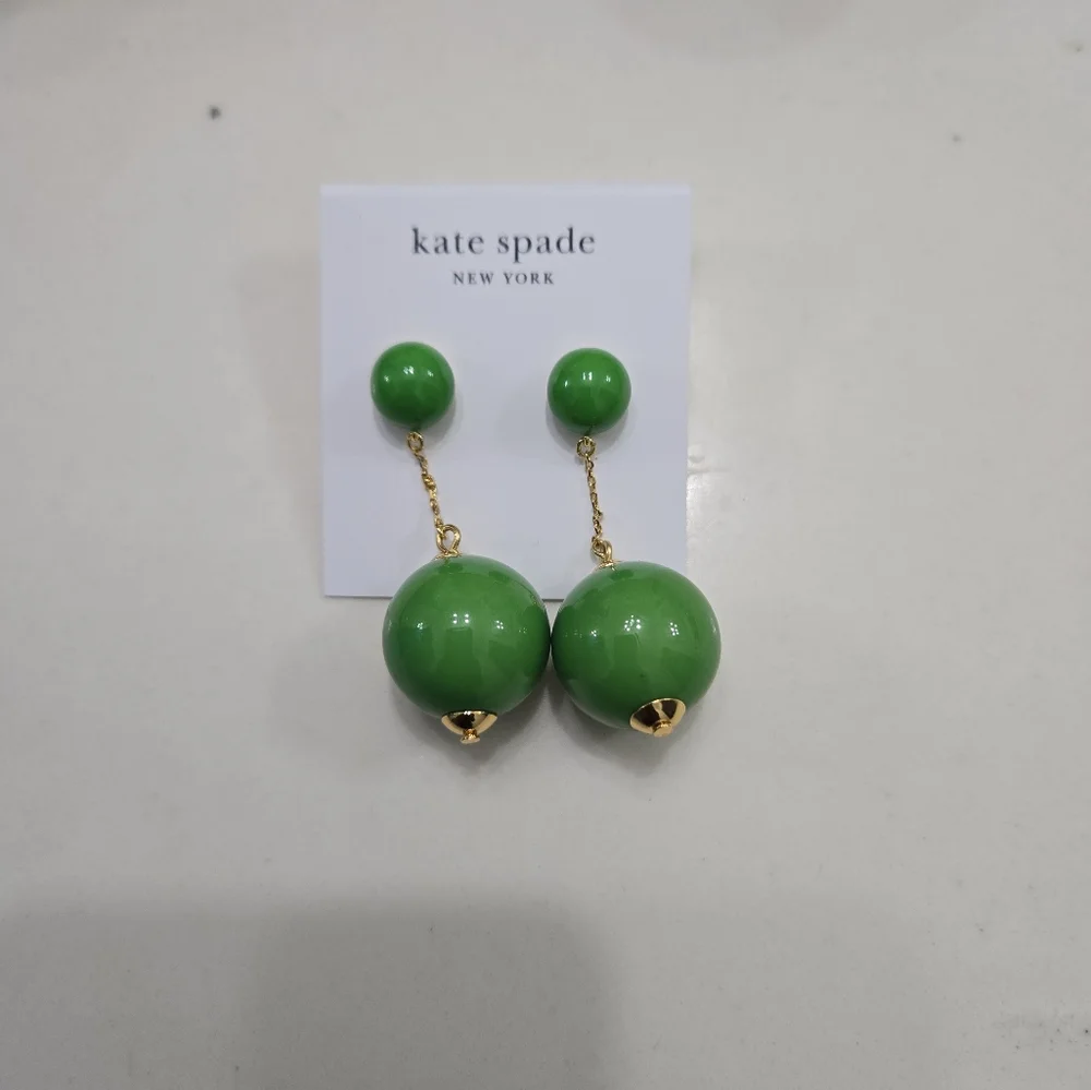 Ball Linear Earrings - Picture 3 of 5